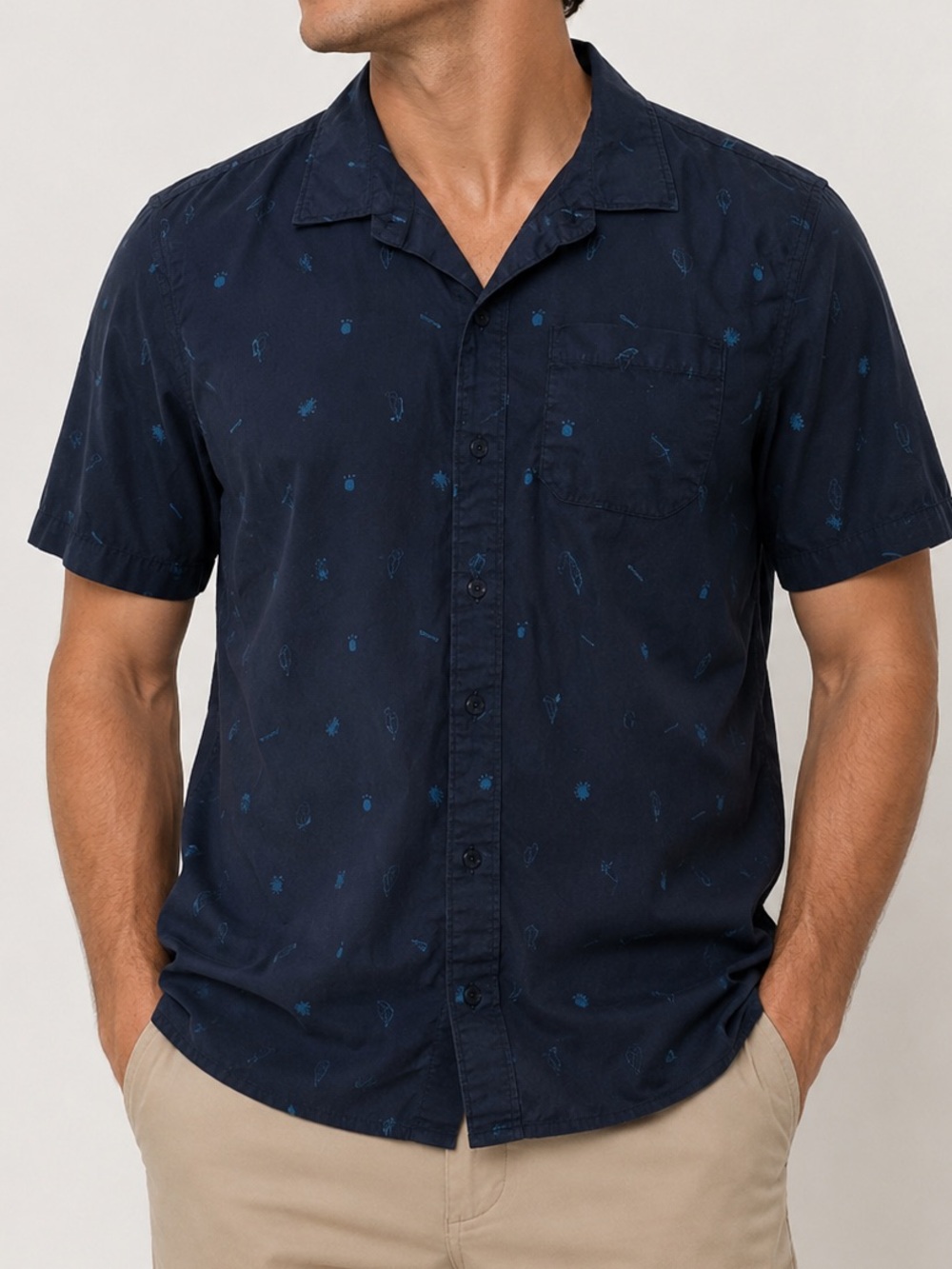 Travis Mathew Short Sleeve Button Down Shirt collared Navy Blue Tropical Print L